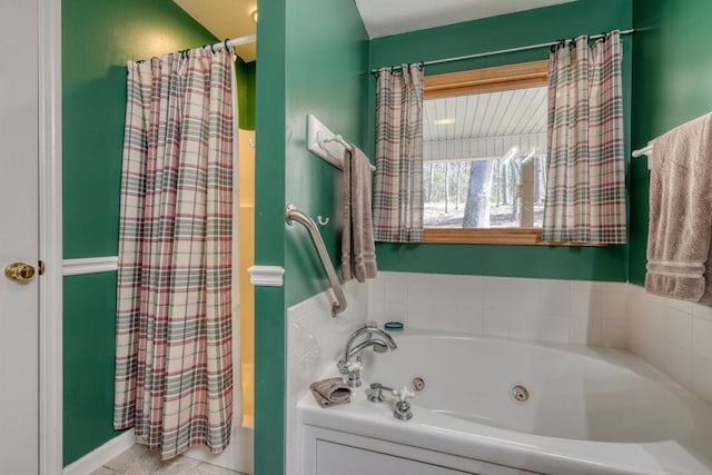 2478 Hi River Rd, Hiawassee, GA 30546 - bathroom featuring a jetted tub