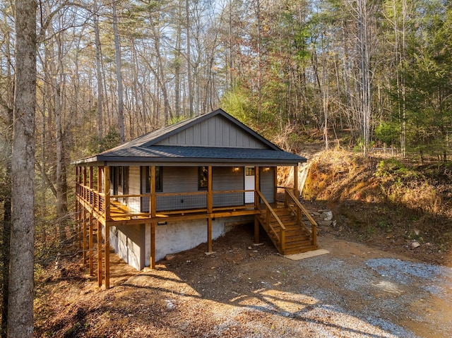 view of front of home with a porch