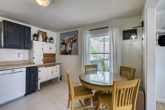 211 Gregory Hollow Rd, Robbinsville, NC 28771 - dining area with baseboards