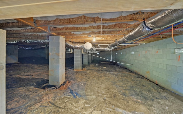 basement with crawl space