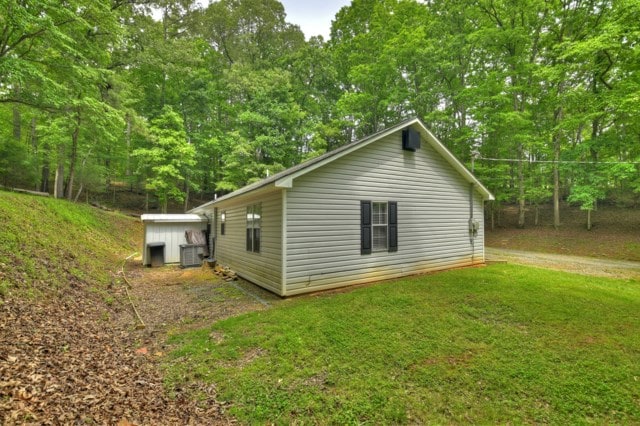 151 Padget Ln, Ellijay, GA 30540 - view of side of property with a yard