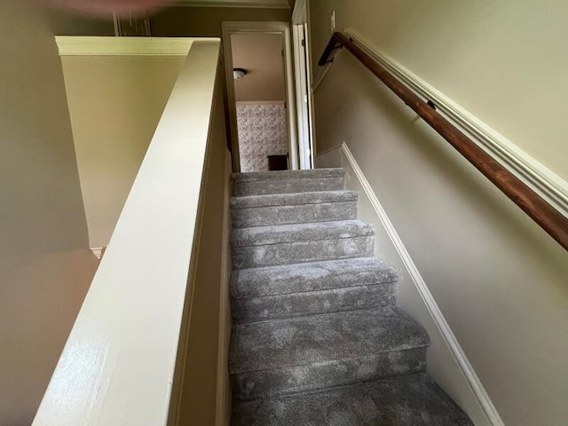 366 Licklog Rdg, Hayesville, NC 28904 - view of staircase