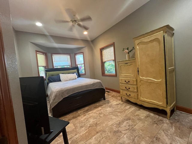 bedroom with ceiling fan