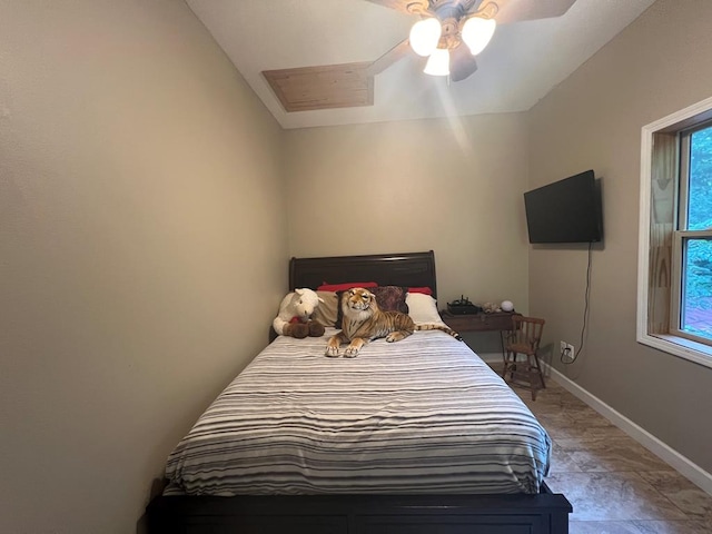 bedroom featuring ceiling fan