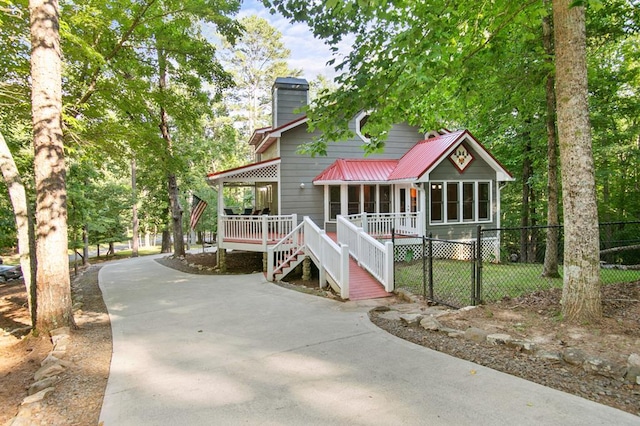 view of front of home with covered porch