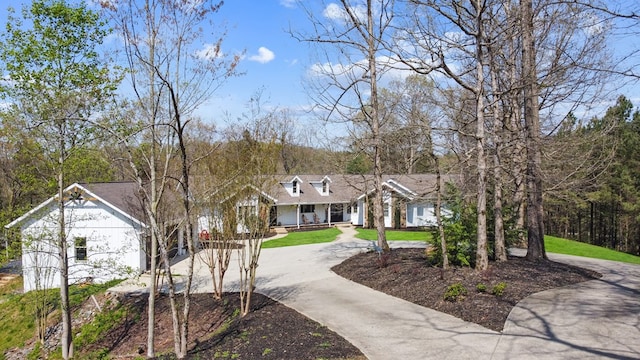 270 Milford Trl, Talking Rock, GA 30175 - view of front of house featuring a porch, curved driveway, and a front yard