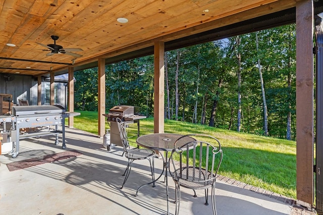 1667 S Old Federal Rd, Chatsworth, GA 30705 - sunroom featuring a ceiling fan and outdoor dining area