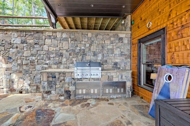 exterior details with stone siding