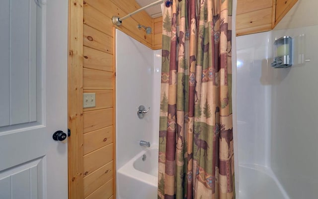 bathroom featuring shower / bath combination with curtain