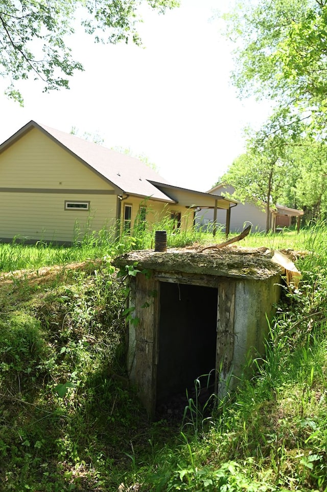 view of shed / structure