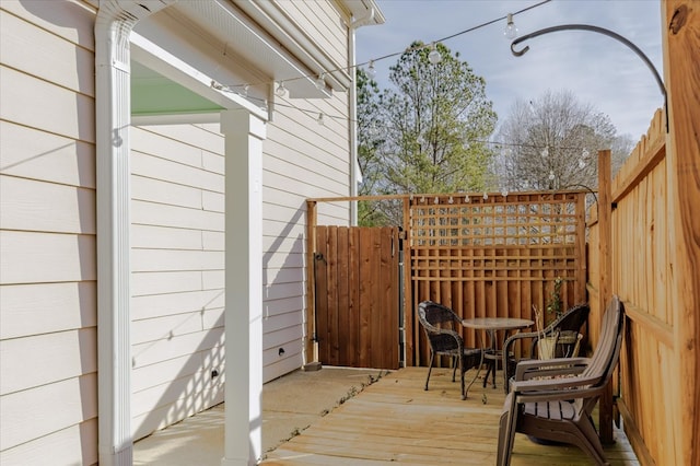 view of wooden deck