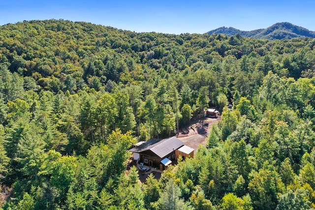 bird's eye view featuring a mountain view