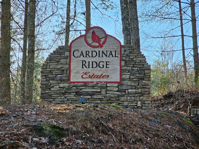 view of community / neighborhood sign