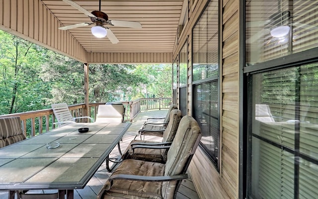 deck featuring ceiling fan