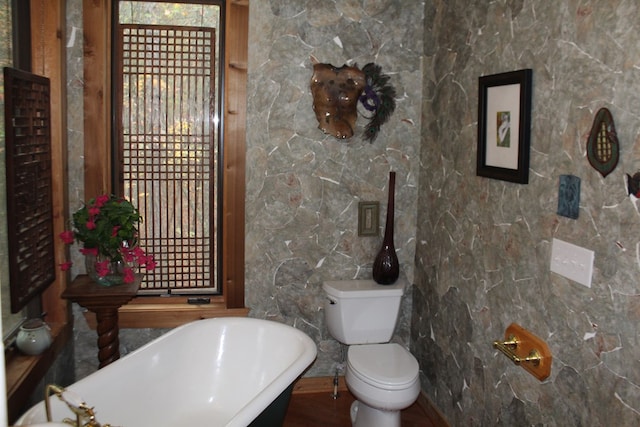 601 Sierra Cir, Murphy, NC 28906 - bathroom with a freestanding tub and toilet