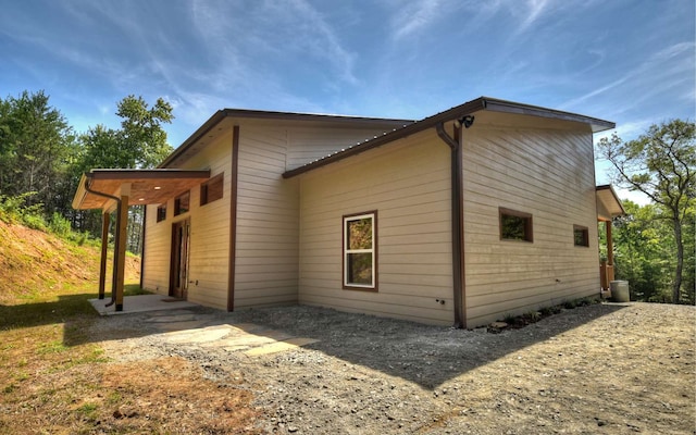 view of side of property