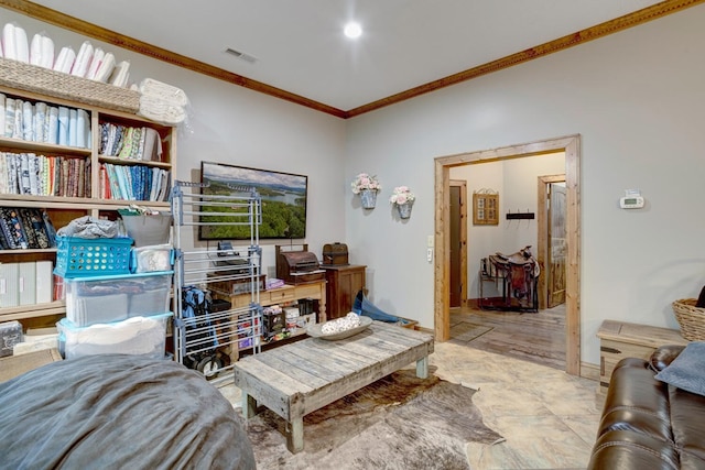 home office featuring crown molding, baseboards, and visible vents