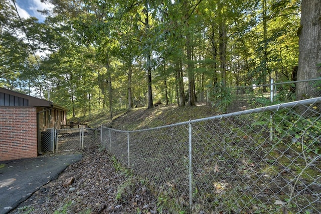 view of yard featuring a gate and fence