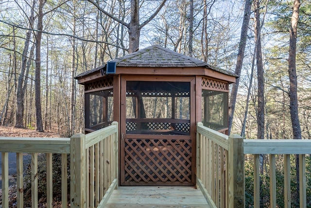 view of outbuilding