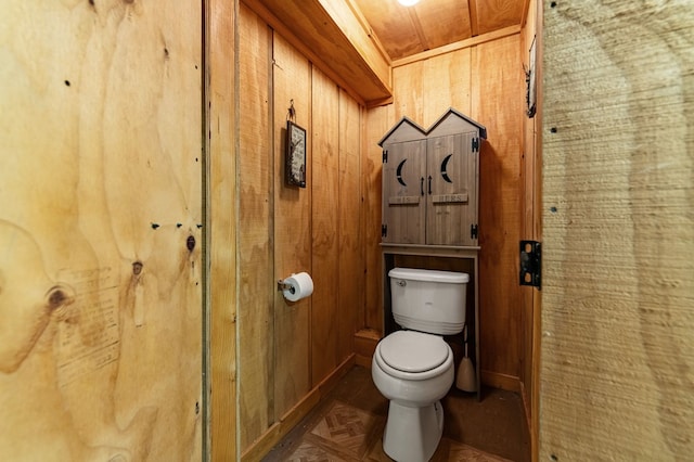 400 Creekside Dr, Mccaysville, GA 30555 - bathroom with wooden walls, toilet, and baseboards