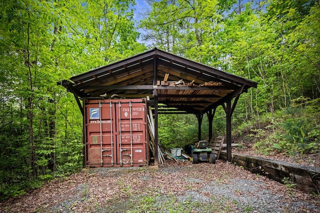 400 Creekside Dr, Mccaysville, GA 30555 - view of outdoor structure with a carport