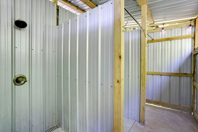910 Sawyer Cove Rd, Hayesville, NC 28904 - detailed view of concrete flooring