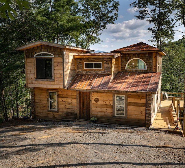 view of front of home