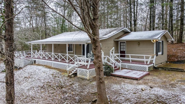 view of front of property with a porch