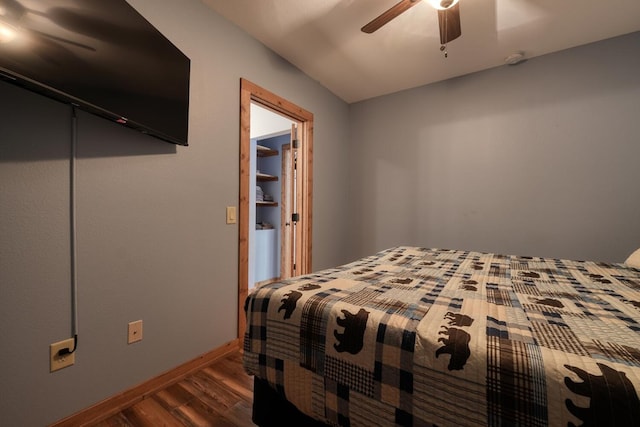 602 Mill Ridge Rd, Hiawassee, GA 30546 - bedroom featuring dark wood-style flooring, baseboards, ceiling fan, and a closet