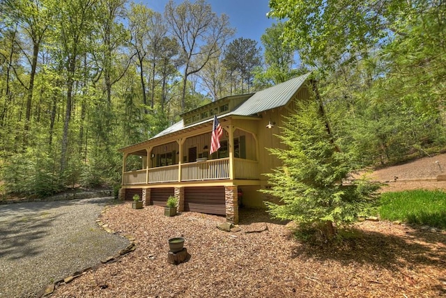 view of front facade featuring covered porch