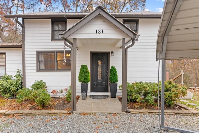 view of entrance to property