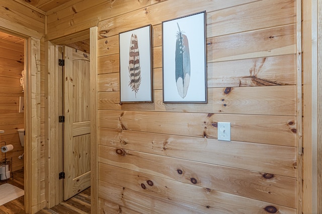 room details with wooden walls