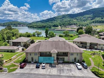 1726B Watercrest Way, Young Harris, GA 30582 - aerial view with a water and mountain view