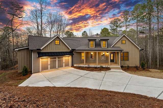 view of front of property with covered porch