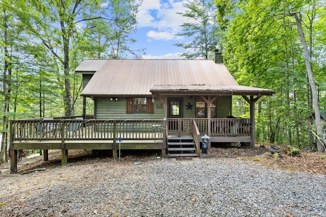 view of front of home featuring a deck