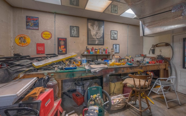 641/638 Timberwood Hills Rd, Murphy, NC 28906 - miscellaneous room with a workshop area and concrete flooring