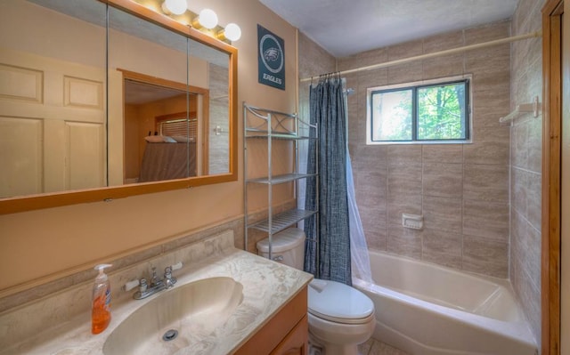 641/638 Timberwood Hills Rd, Murphy, NC 28906 - bathroom with toilet, vanity, and shower / bath combination with curtain