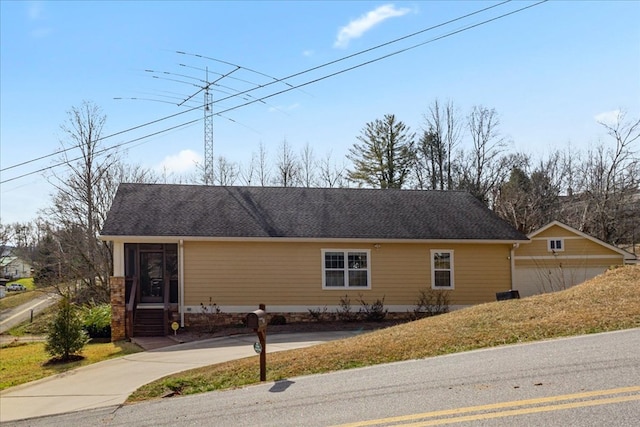 view of front of property