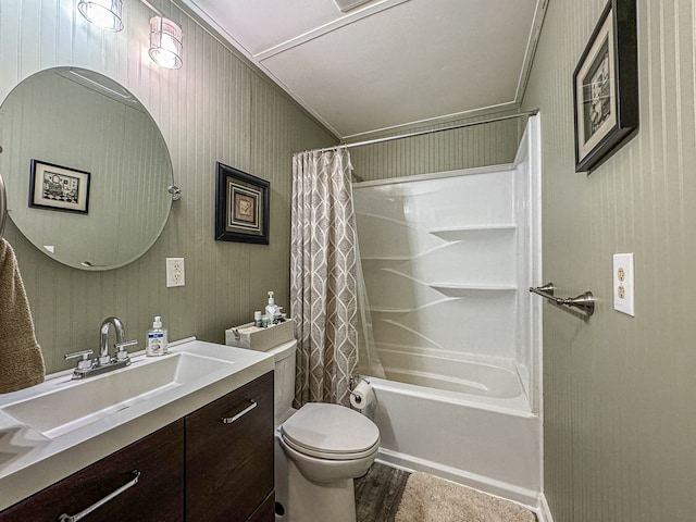 390 Pinebark Ln, Murphy, NC 28906 - bathroom featuring vanity, shower / bath combination with curtain, toilet, and wood finished floors