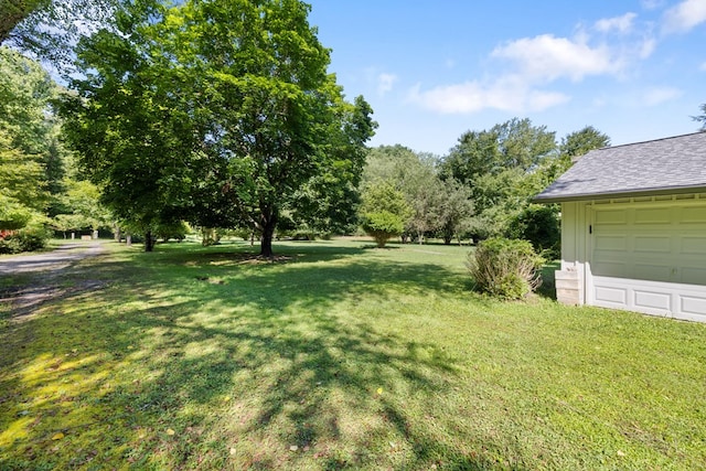 76 Misty River Ln, Hayesville, NC 28904 - view of grassy yard featuring a garage
