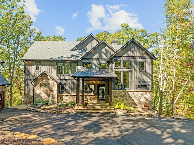 view of front of house