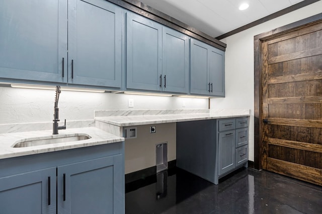 washroom with cabinets, crown molding, sink, and electric dryer hookup