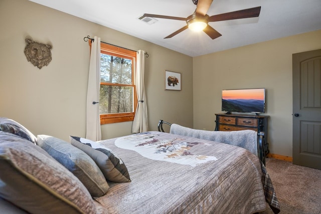 carpeted bedroom featuring a ceiling fan