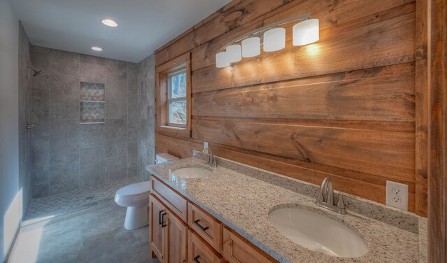 spare room featuring ceiling fan and light hardwood / wood-style floors