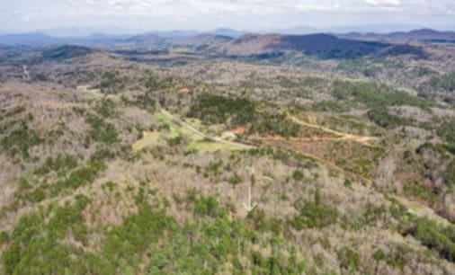 drone / aerial view with a mountain view