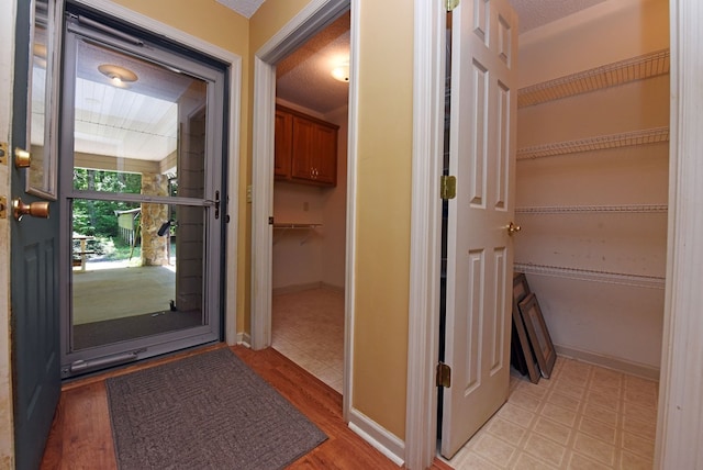 8300 Soapstone Creek Cir, Hiawassee, GA 30546 - interior space with baseboards and light flooring