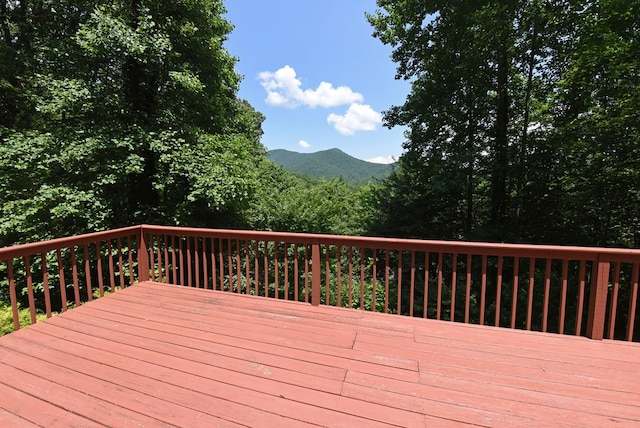 8300 Soapstone Creek Cir, Hiawassee, GA 30546 - view of wooden terrace