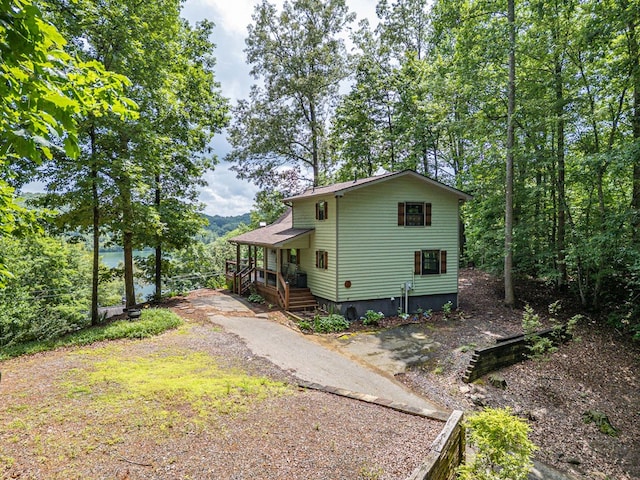 40 White Cloud Dr, Murphy, NC 28906 - view of side of property with a porch