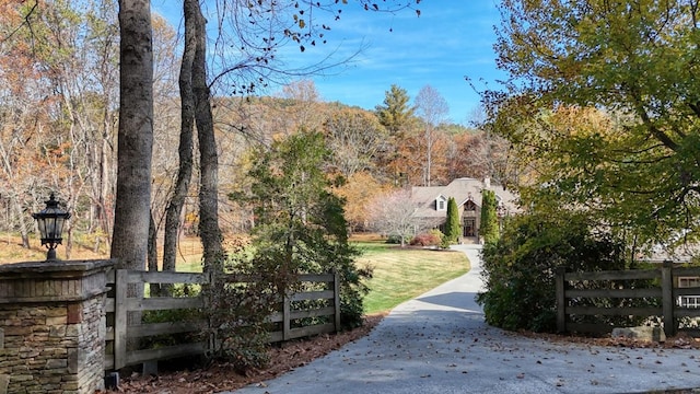 1949 Big Pine Dr, Hiawassee, GA 30546 - view of property's community with fence
