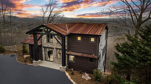 view of front facade with a mountain view